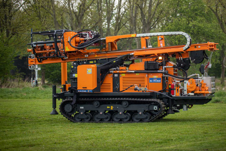 CRS XL170 DUO sonic drill rig